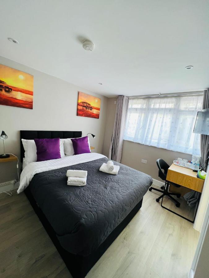 Indigo Suites Enfield Exteriér fotografie