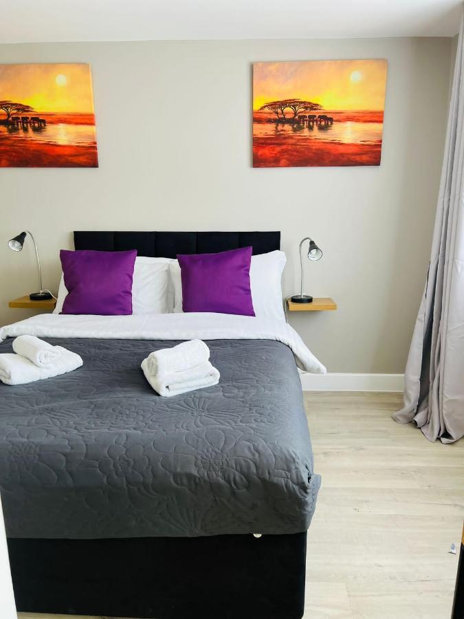 Indigo Suites Enfield Exteriér fotografie