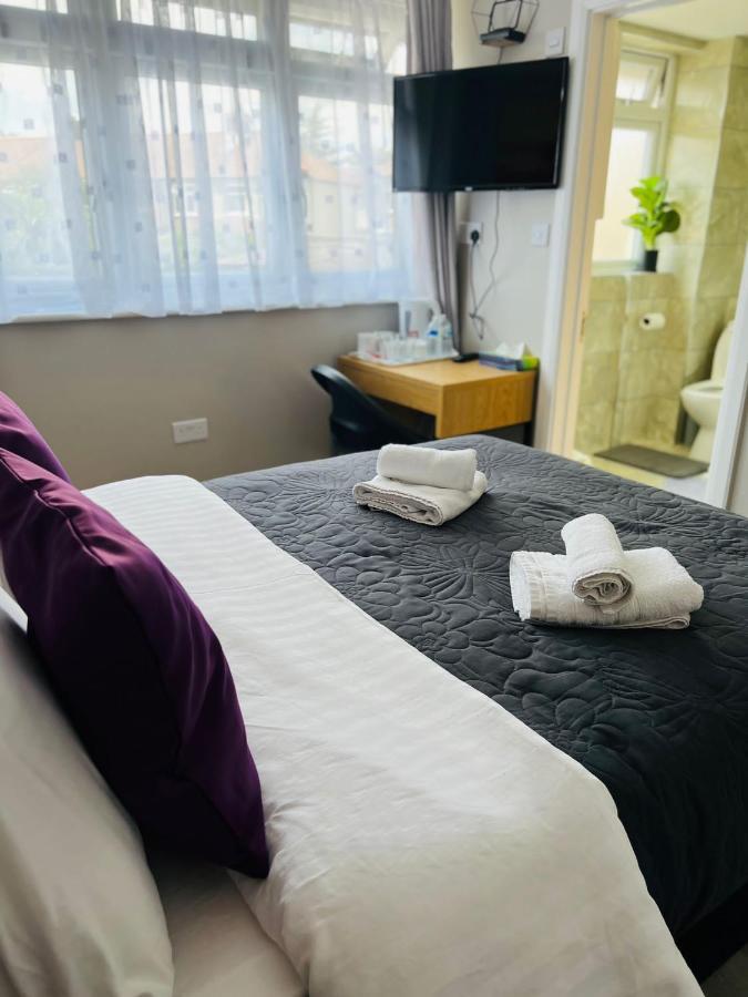 Indigo Suites Enfield Exteriér fotografie